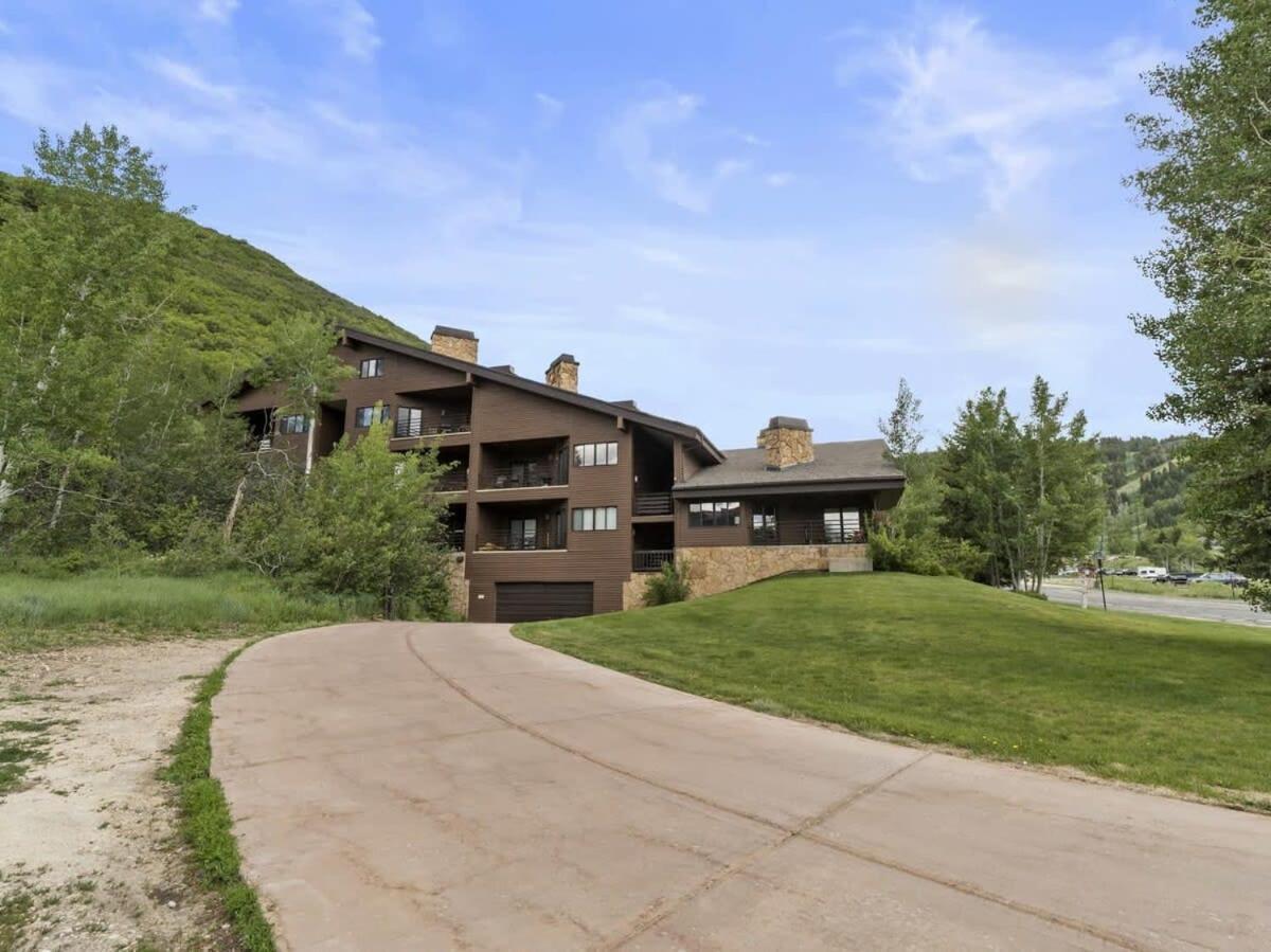 Gorgeous 1Br Steps From Lifts With Private Hot Tub Villa Park City Exterior photo